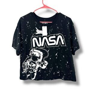 NEW NASA Black Graphic Crop Tee Size Large Space Astronaut Short Sleeve TShirt